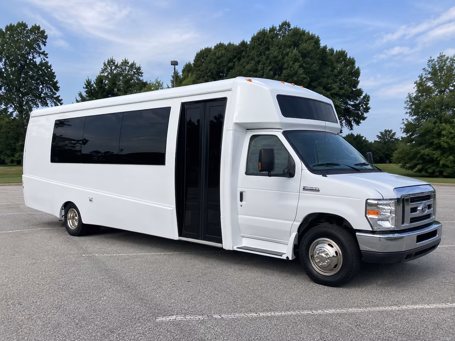 binghamton 18 passenger party bus