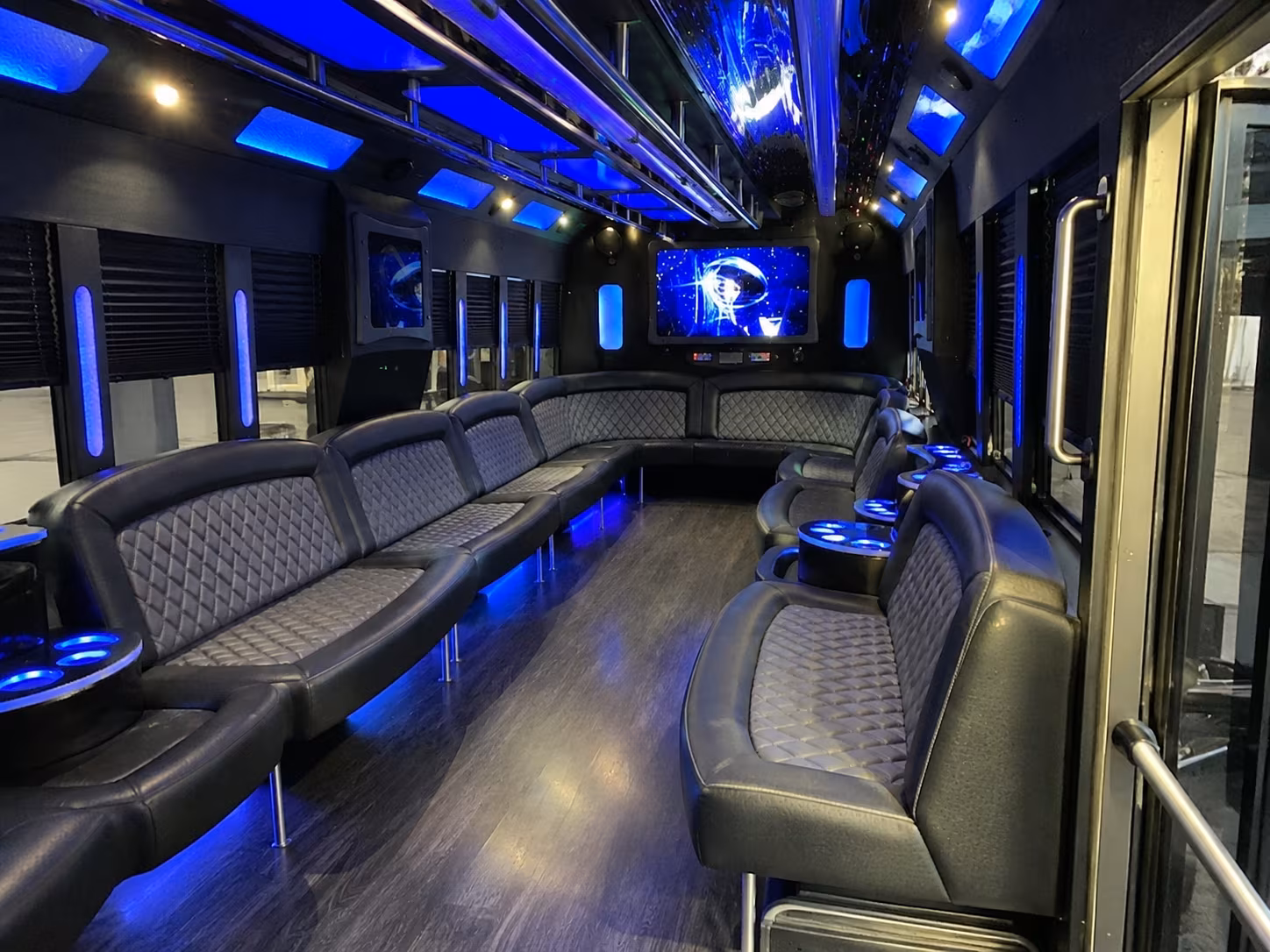 binghamton 28 passenger party bus interior