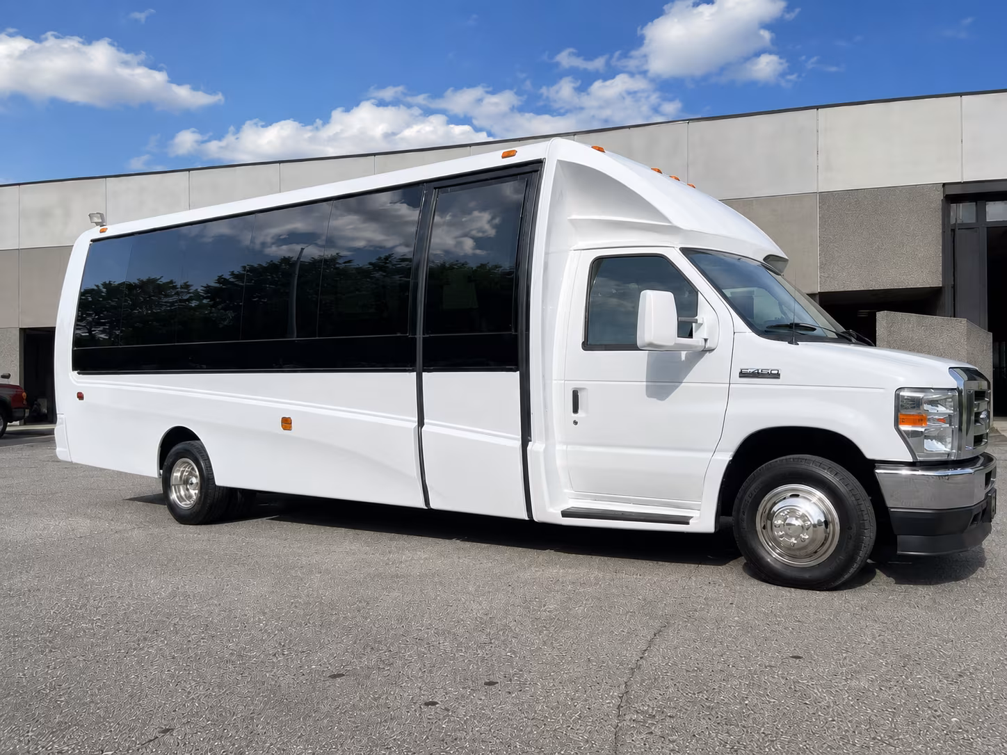 binghamtoncharterbuscompany com will help your group arrive at prom together no carpool chaos