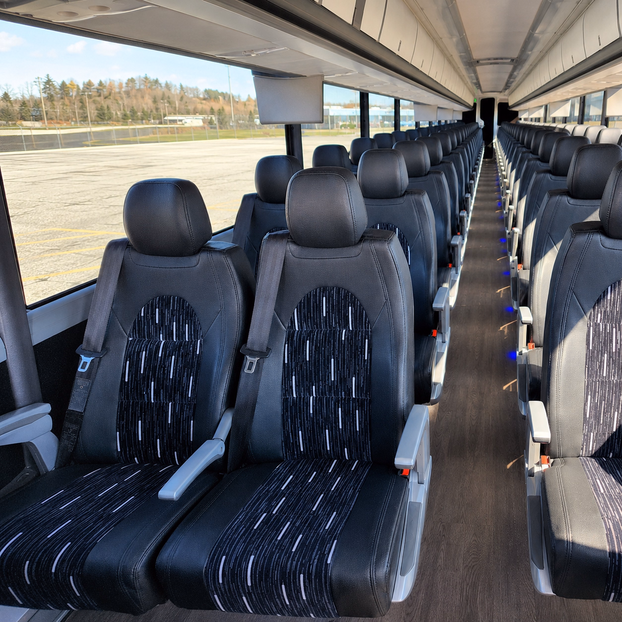 elmira conference shuttles and corporate bus rentals in elmira