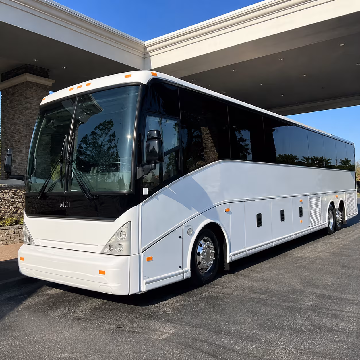 mount pleasant book charter buses for your mount pleasant government or military group