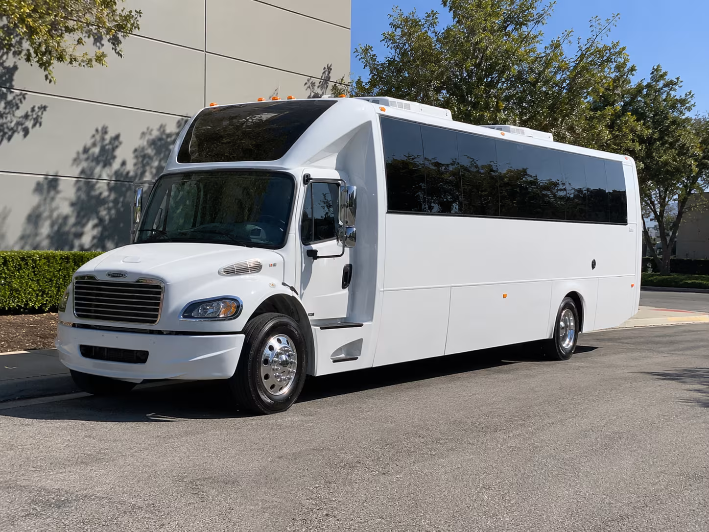 niagara falls bus rentals