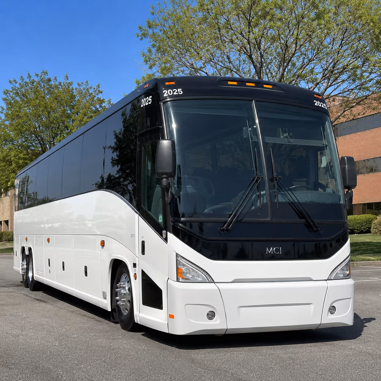 syracuse flexible charter bus rentals for syracuse sports teams and fans