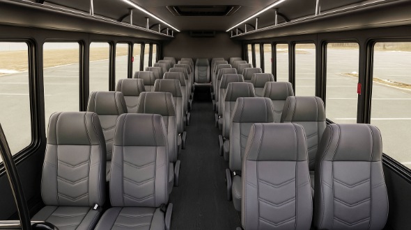 niagara falls 28 passenger minibus